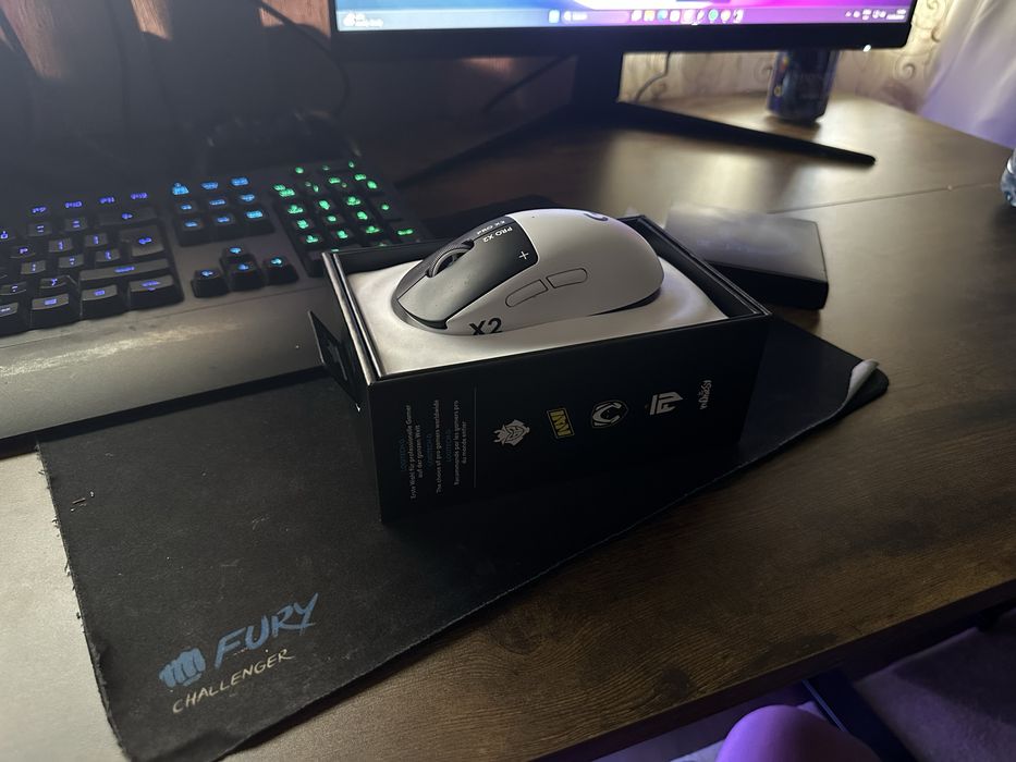 Мишка Logitech PRO X2 Superstrike