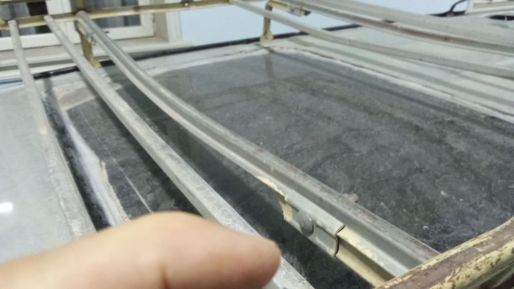 Isuzu trooper год 1983