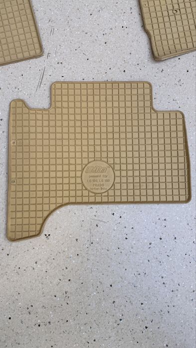 Полики для тайота прадо 150