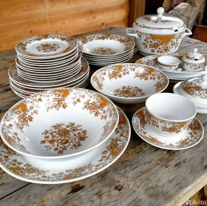 Редкий Чехословацкий столовый сервиз