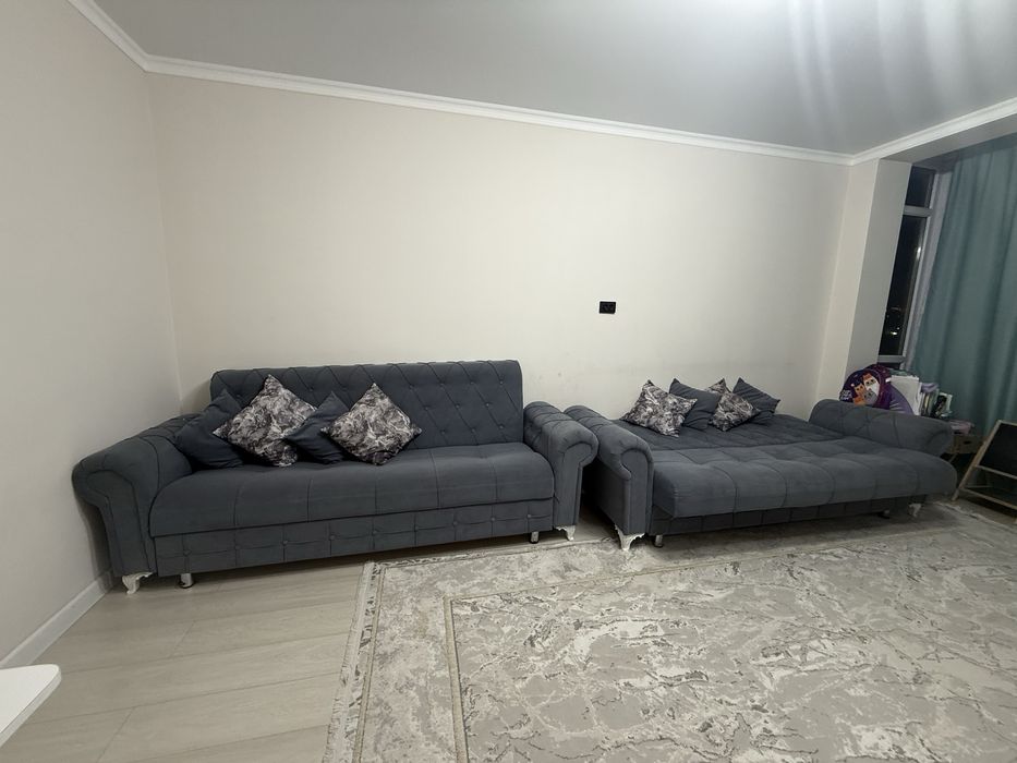 Срочно продаем диваны