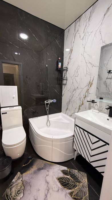 Сдаю квартиру в Яшнабадском районе Иззат новостройка 2х комнатная