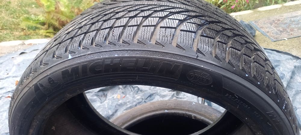 Шины мешелин  два баллона