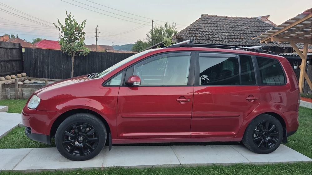 VW Touran 1.9 TDI 105 CP – 2004
