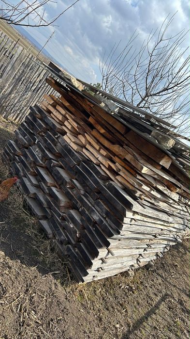 Vând dulap/scândură de Nuc/stejar/tei/salcam/frasin