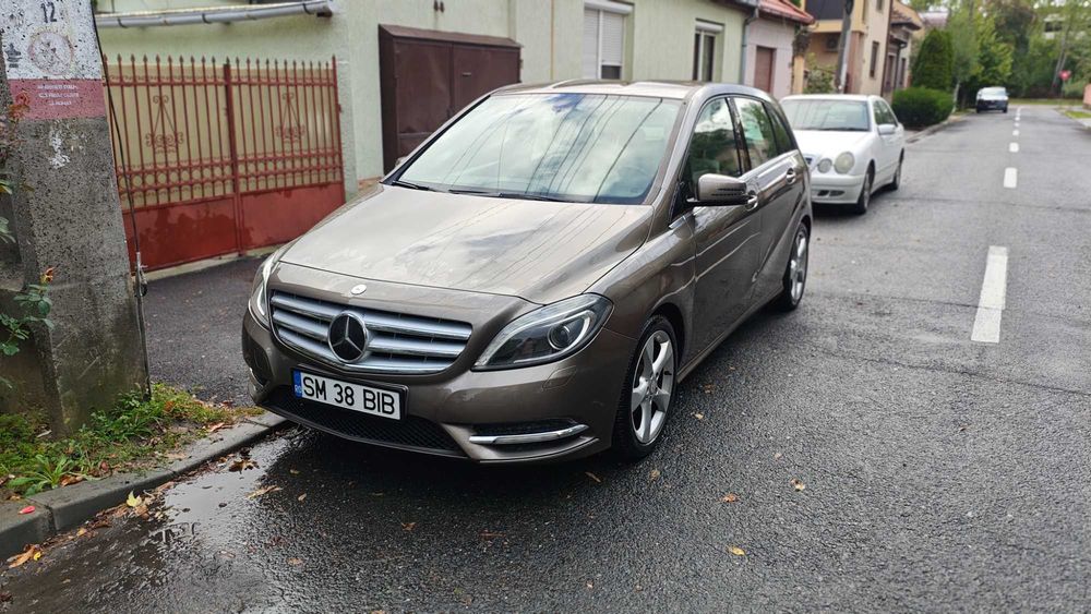 MERCEDES-BENZ B-Class