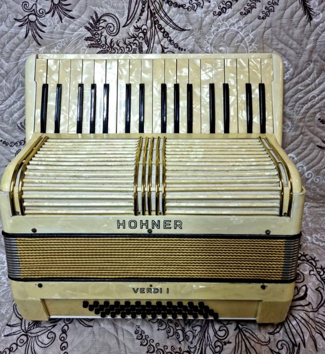 Vand Hohner VERDI-1