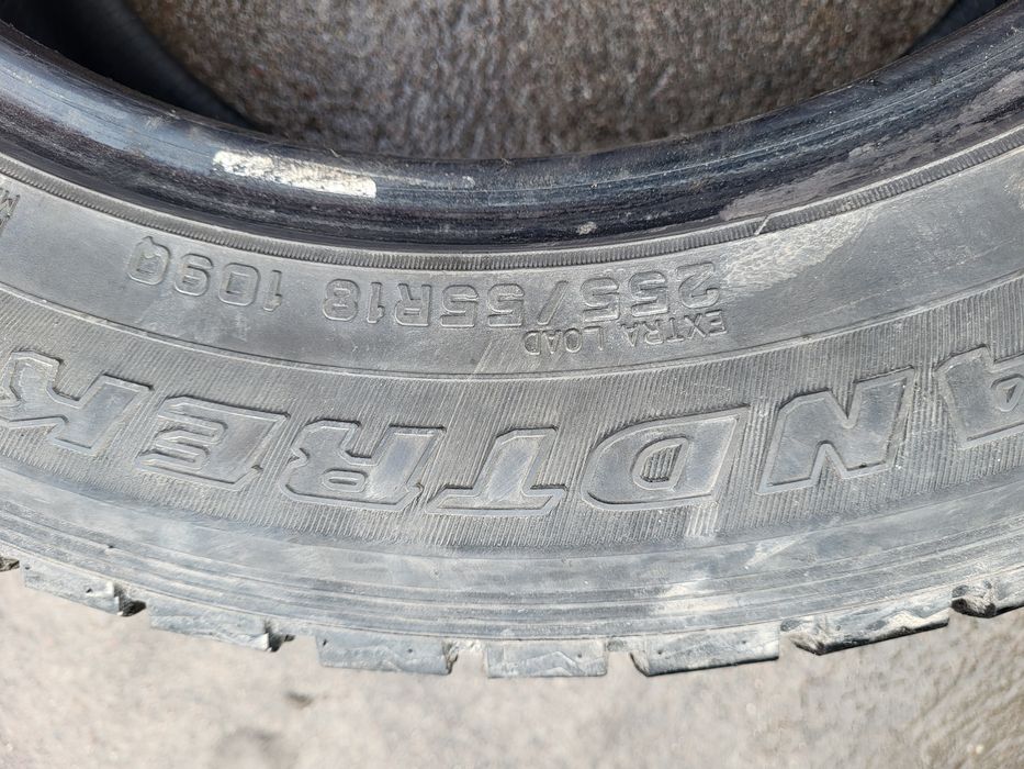 Резина зимняя.комплект