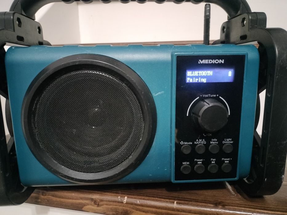 Boxa bluetooth compatibila milwaukee m 18