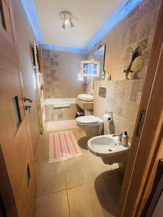 apartament cu 2 camere ultra spațios (68 mp) si balcon