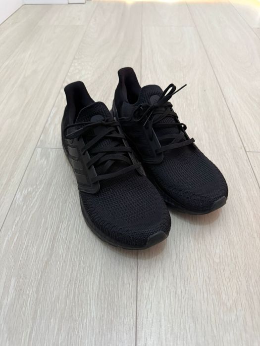 adidas Ultraboost 1.0.