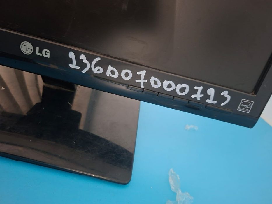 Мониторы для охраны и для игр