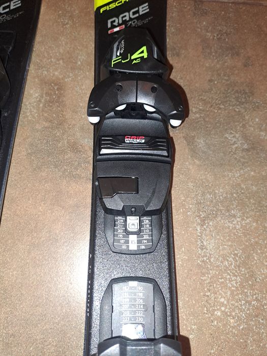 Schiuri copii Fischer RC4 RACE, legatura inclusa, 70cm, negru