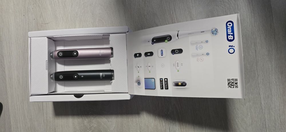 Periuta de dinti electrica Oral-B iO9