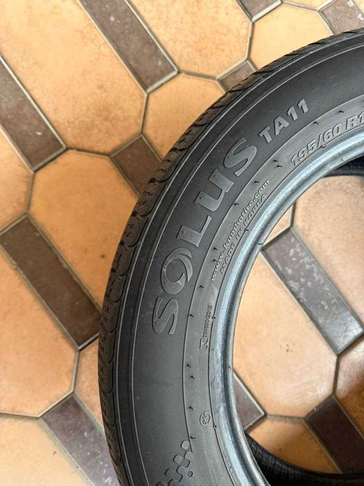 СРОЧНО! Продается авто шины (Баллоны) Kumho Solus TA11 195/60 R15 88T