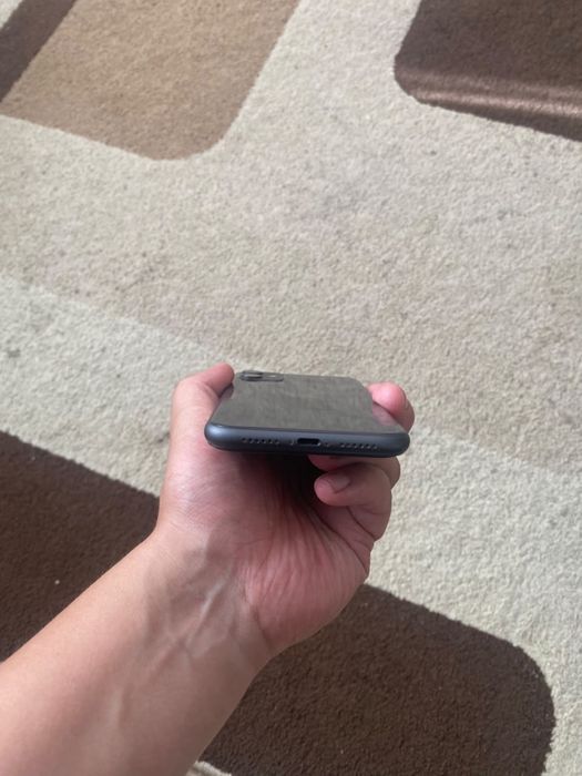 продам Iphone 11 на 128 гб