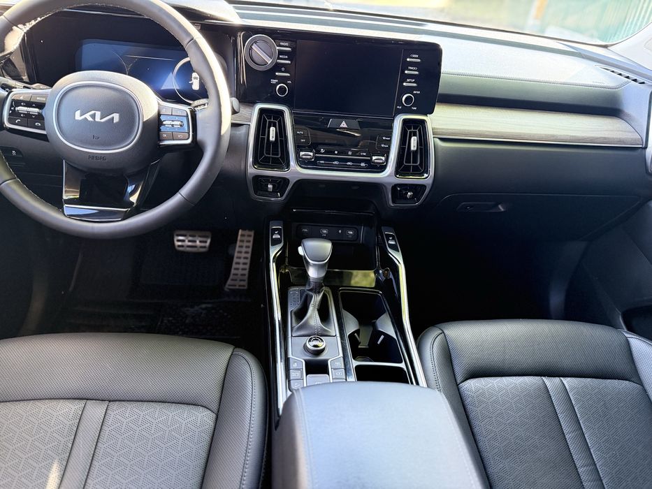 Kia Sorento 2023 — 5