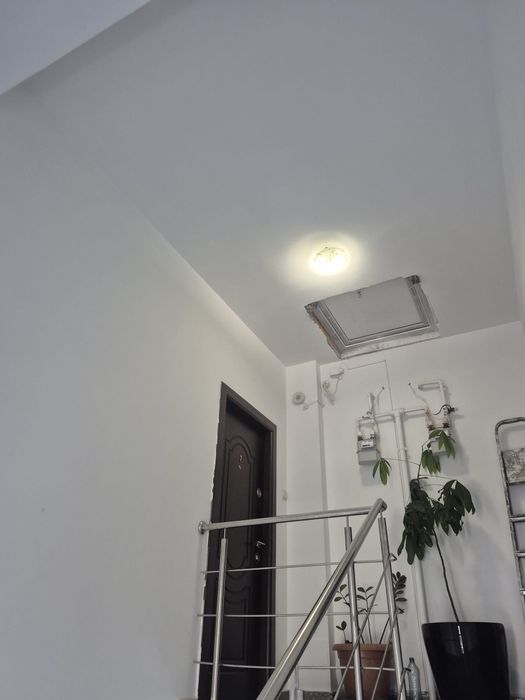 Vând apartament 3 camere