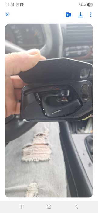 vând cască bluetooth inteligenta ii perfecta stare de funcționare