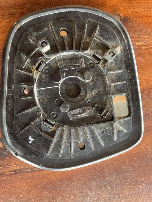 Зеркало правое Прадо150