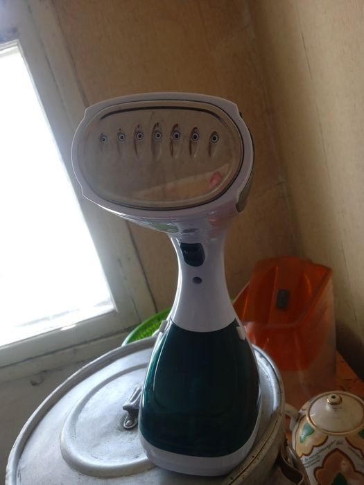 Продам паравой утюг