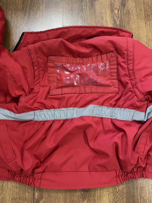 Vand geaca de SMURD marimea 46