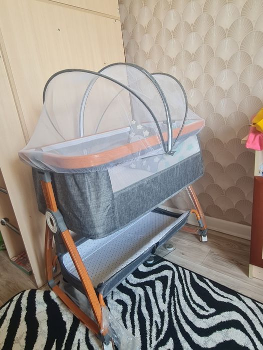 Продам новую кроватку