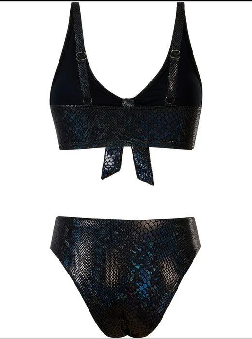 Модный женский купальник