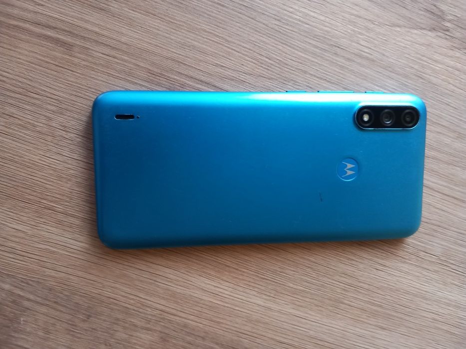 Smartfon la 250 lei