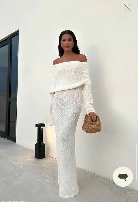 Най-продаваната нова рокля от Meshki. S