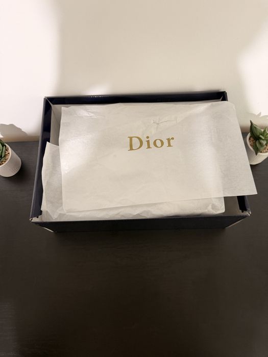 Dior B22 Noi-nouti