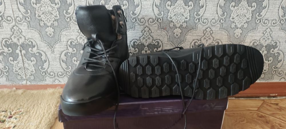 Ботинки и полу ботинки