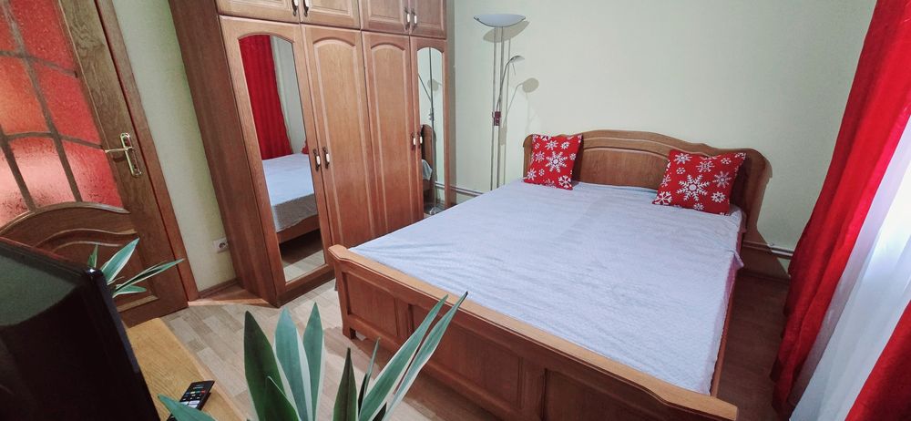 Închiriez apartament  cu 2 camere Obcini