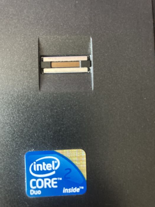 реновиран лаптоп+подарък 1tb флашка!