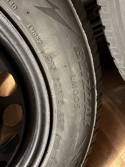 Jante Otel VW Passat Cauciucuri Iarna Bridgestone 215/60/16