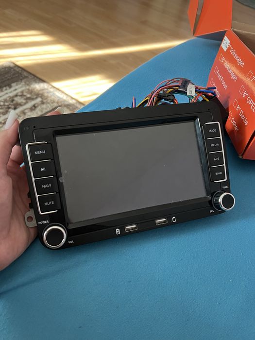 Player auto cu ecran tactil, compatibil cu Apple CarPlay, Android Auto și redare USB