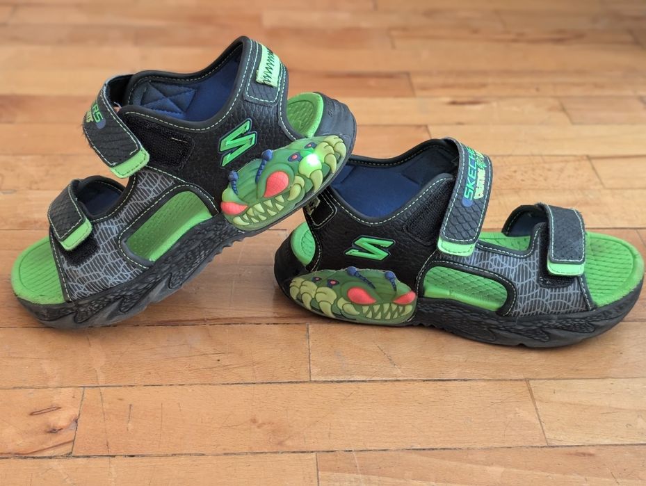 Сандали Skechers