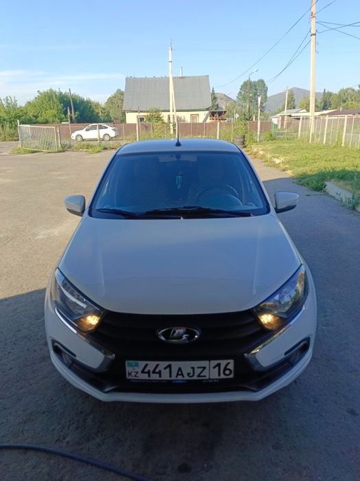 Lada granta лифтбек 2024г.в.