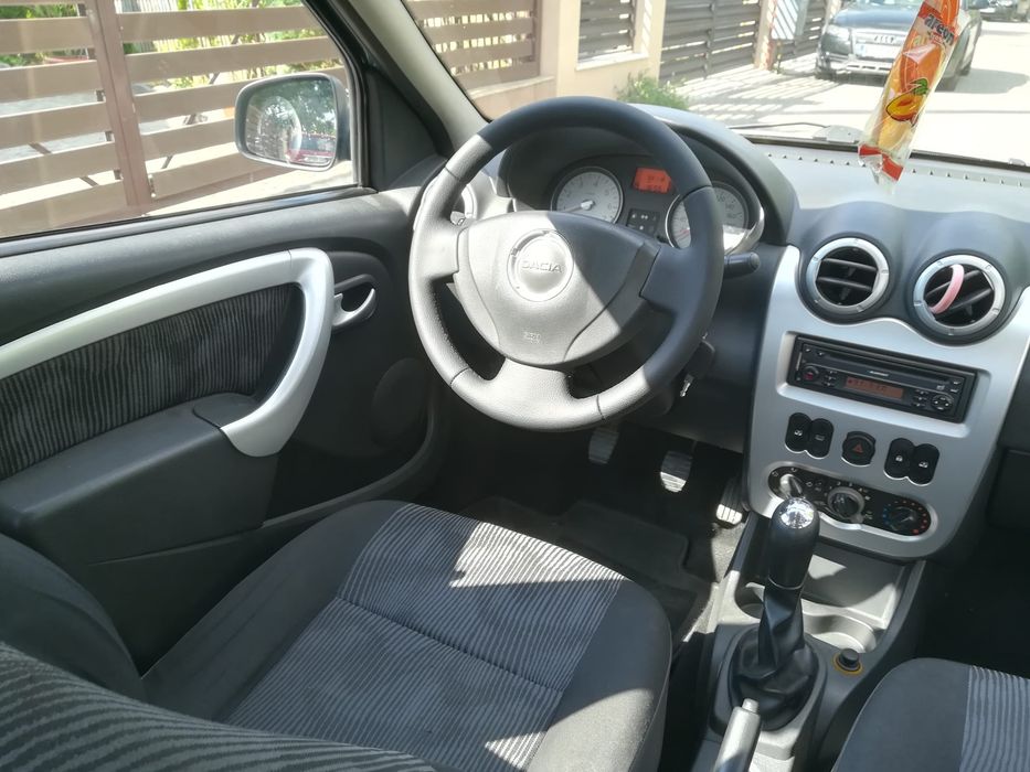 Dacia Logan 2009, 1.6 MPI, 98500 Km