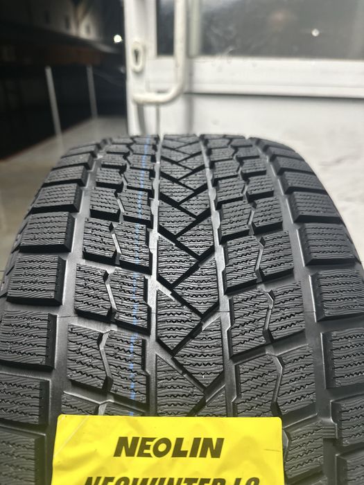 Нови зимни гуми NEOLIN L8 245/40R18 97V XL НОВ DOT БОРД 2454018