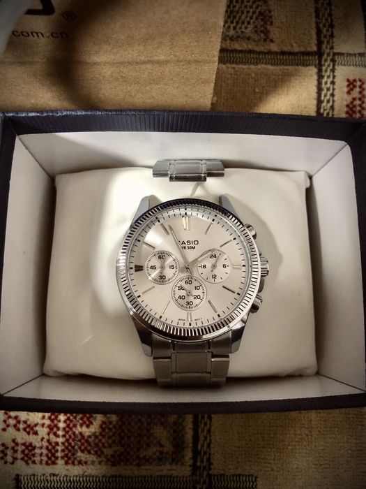 Продам Часы CASIO