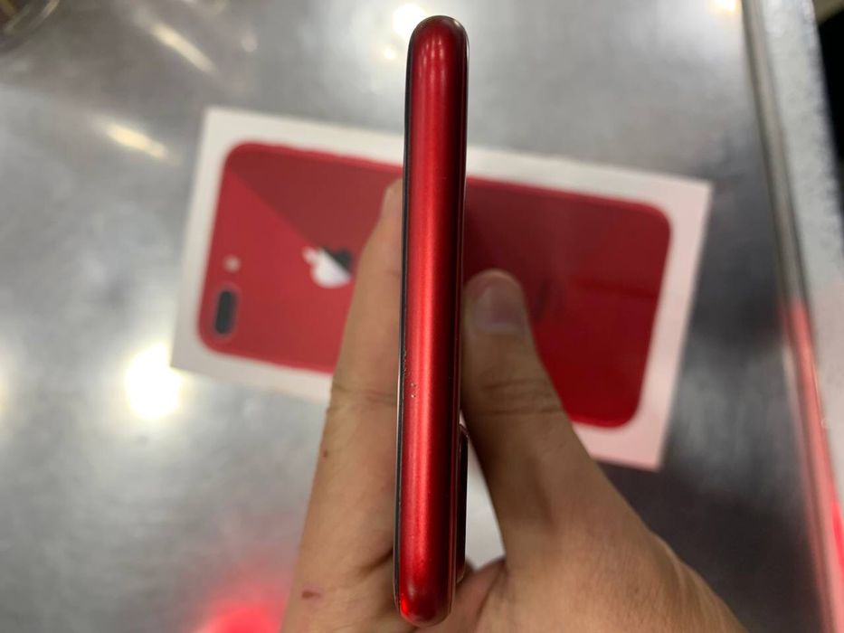 Продается iPhone 8 Plus