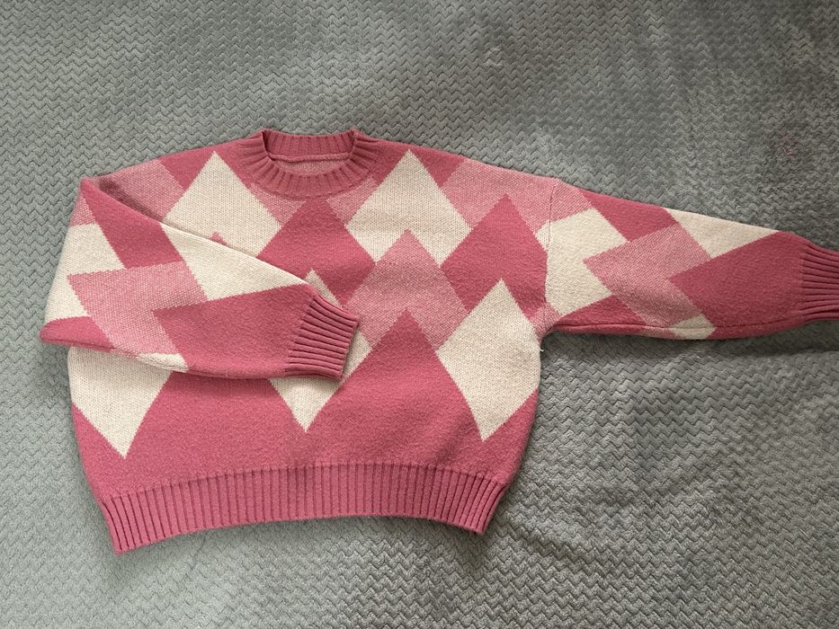 Свитер укороченый