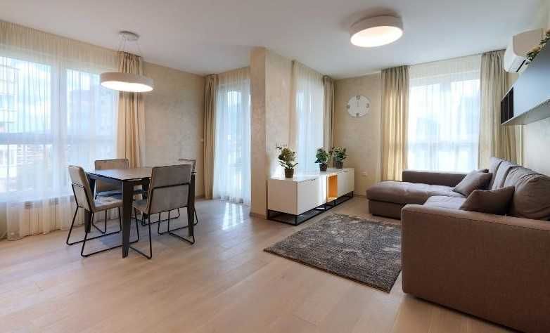 Двустаен имот в Хиподрума