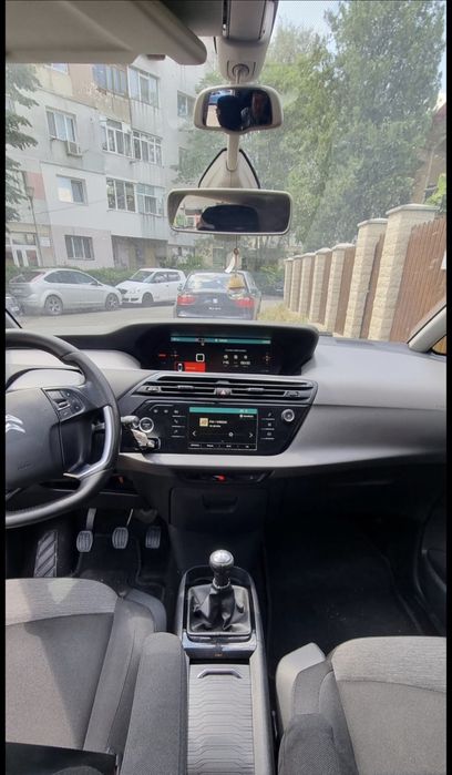 Inchirez Uber-Bolt in Iasi Citroen c4 2018 1,6 diesel