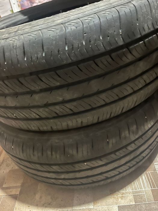 Срочно продам летние шины