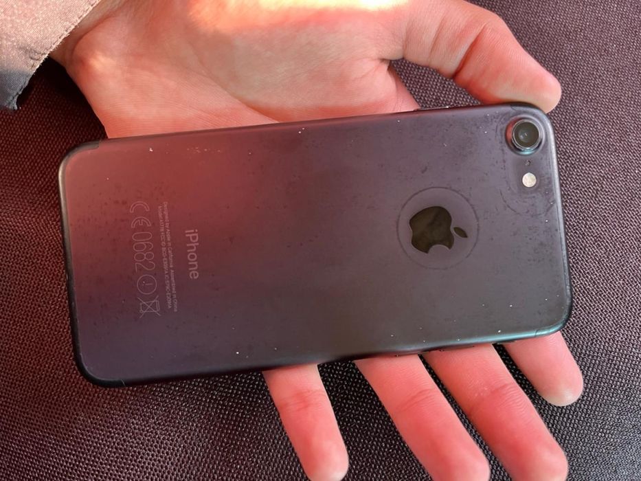 Iphone/айфон 7 СРОЧНО