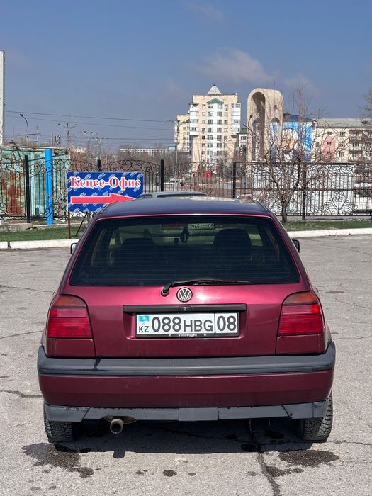 Гольф 3 сатылады