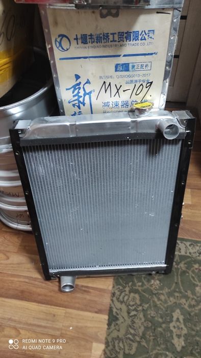 Продам радиатор новый