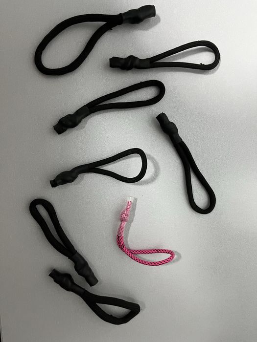 Продам зипперы 250 тг. за 1 шт